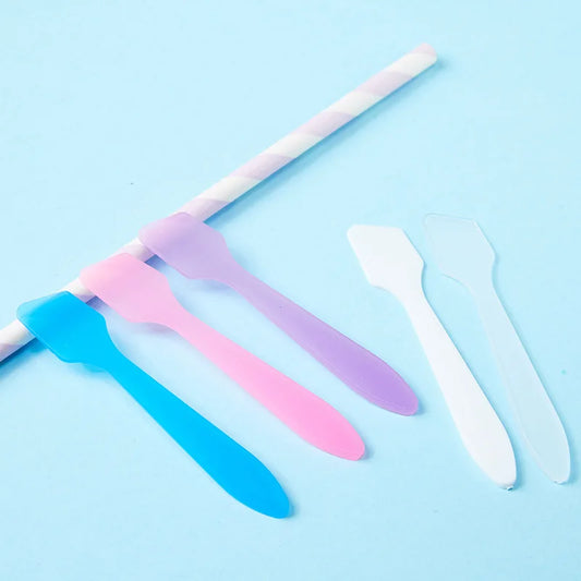 100PCS Disposable Mini Cosmetic Spatulas for Mask & Eye Cream